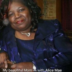 Meet your Posher, Alice mae